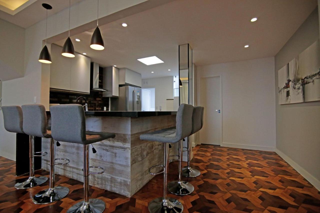 Cobertura Alto Luxo Com Terraço, Bbq E Piscina - 6 Quartos *